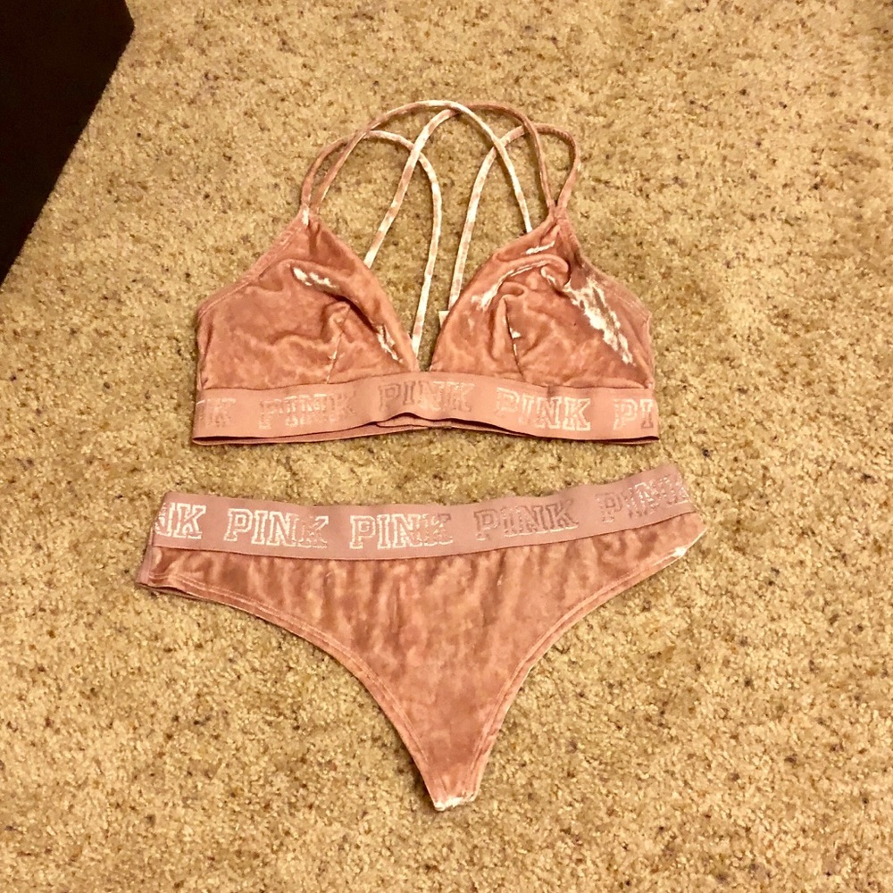 VS PINK Velvet Blush Set